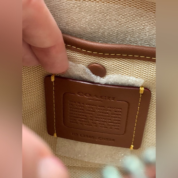 Coach Rogue 20 in Colorblock - Picture 5 of 12